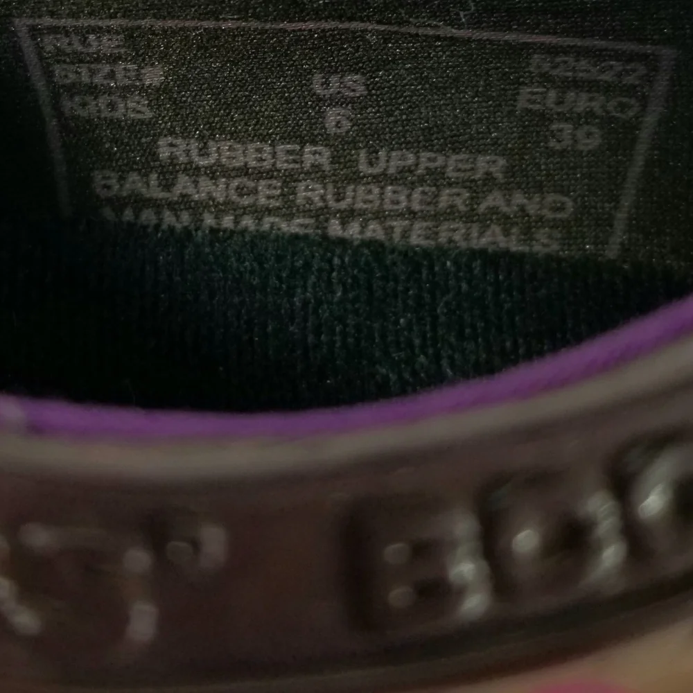 Bogs Rain Boots Girl's Size 6 Rue Rain Purple Floral Slip On Cap Toe Shoes